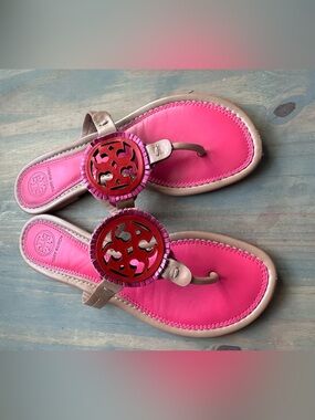 Tory Burch Pink Leather Logo Thong Sandals with Metallic Tan Straps